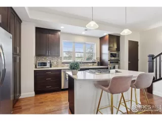 Photo #6: 1029266 Listing 