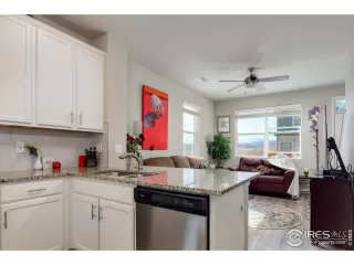 Photo #1: 1029336 Listing