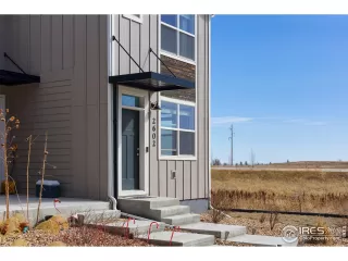 Photo #3: 1029336 Listing