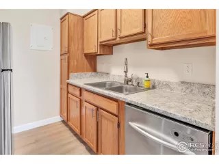 Photo #5: 1029357 Listing 