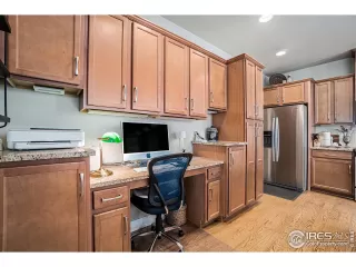 Photo #5: 1029543 Listing