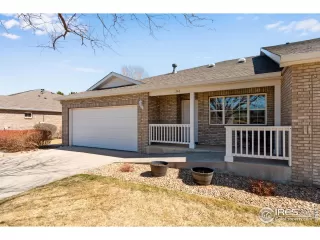 Photo #1: 1029596 Listing