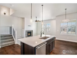 Photo #3: 1029624 Listing