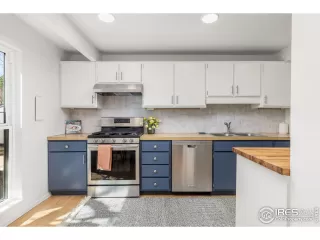 Photo #2: 1029632 Listing 