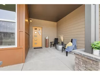 Photo #1: 1029641 Listing