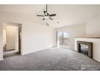 Photo #4: 1029670 Listing