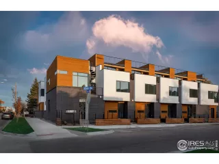 Photo #2: 1029714 Listing