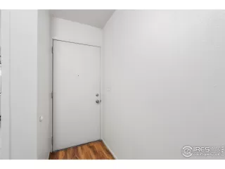 Photo #3: 1029715 Listing