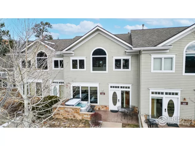 MLS: 1029784 Condo For Sale