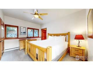 Photo #4: 1029784 Listing