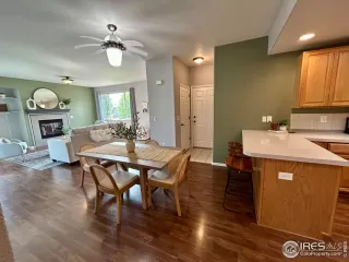 Photo #5: 1029806 Listing 