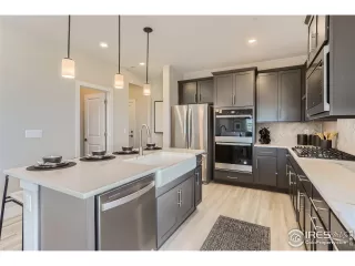 Photo #4: 1029909 Listing 