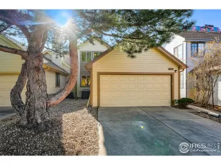 Photo #2: 1029965 Listing