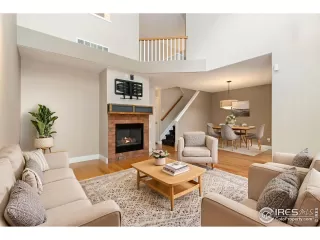 Photo #1: 1030004 Listing 