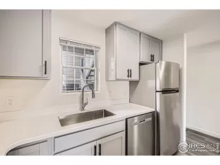 Photo #1: 1030018 Listing