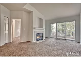 Photo #4: 1030021 Listing