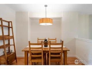 Photo #5: 1030050 Listing