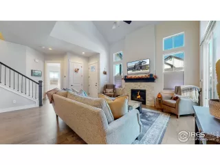 Photo #4: 1030053 Listing