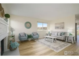 Photo #6: 1030079 Listing