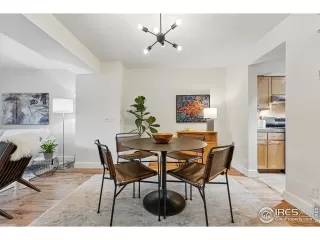 Photo #4: 1030119 Listing 