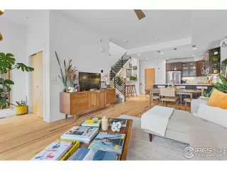 Photo #5: 1030154 Listing 