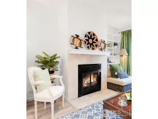 Photo #3: 1030158 Listing