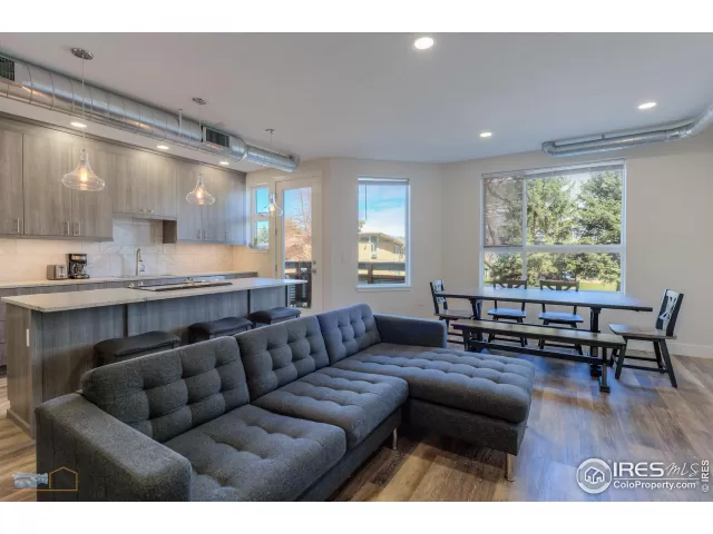 MLS: 1030209 Condo For Sale