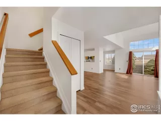 Photo #4: 1030213 Listing