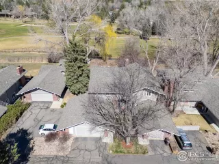 Photo #3: 1030233 Listing