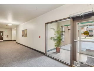 Photo #2: 1030238 Listing