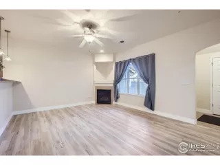 Photo #5: 1030346 Listing