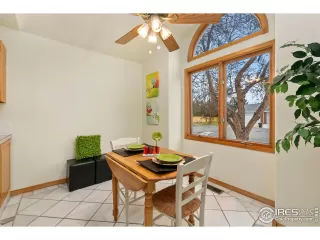 Photo #3: 1030428 Listing