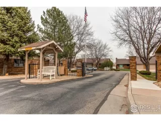 Photo #3: 1030464 Listing