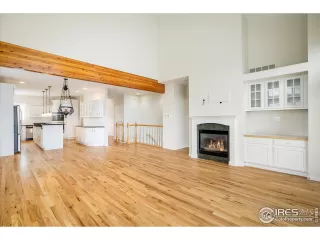 Photo #6: 1030473 Listing