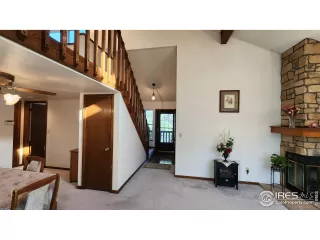 Photo #4: 1030503 Listing