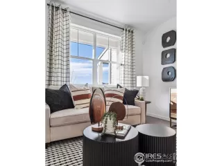 Photo #6: 1030554 Listing