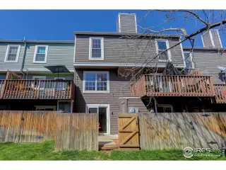 Photo #2: 1030579 Listing