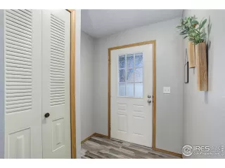 Photo #3: 1030579 Listing