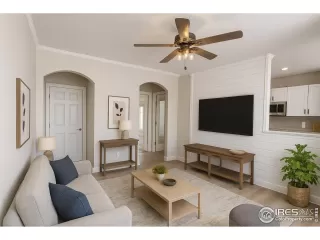 Photo #4: 1030588 Listing