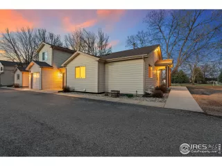 Photo #4: 1030622 Listing