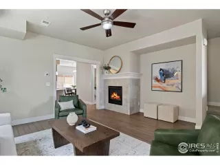 Photo #5: 1030789 Listing