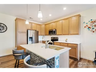 Photo #6: 1030905 Listing 