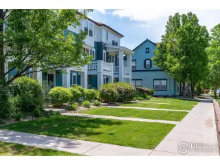 Photo #4: 1030930 Listing