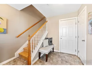 Photo #6: 1030930 Listing