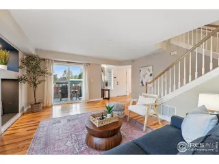 Photo #3: 1030932 Listing 