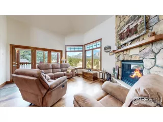 Photo #5: 1030962 Listing 