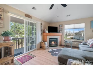 Photo #5: 1031030 Listing