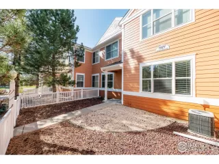 Photo #3: 1031058 Listing