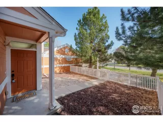 Photo #5: 1031058 Listing