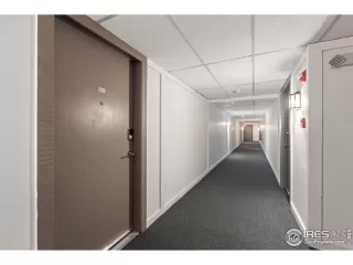 Photo #2: 1031098 Listing